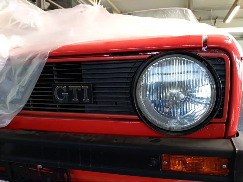 VW Golf 1 GTI, Front mit Rundscheinwerfer
